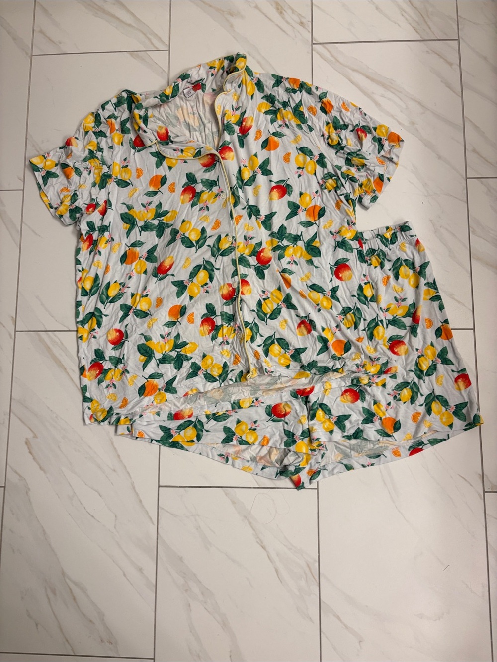 Old Navy Pajama Short Set - XXL TALL lemon 🍋